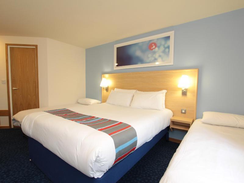 Travelodge Sheffield Central Exteriör bild